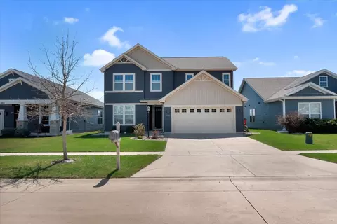 305 Doisy Ln, Champaign, IL 61822