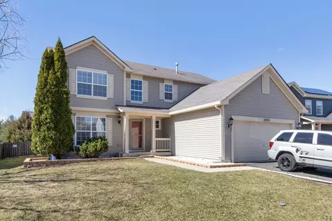 2930 Heather Ln, Montgomery, IL 60538