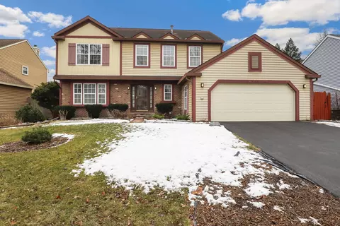 2 S541 River Oaks Dr, Warrenville, IL 60555
