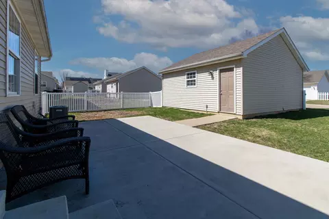 1104 Teegan St, Normal, IL 61761 photo 31