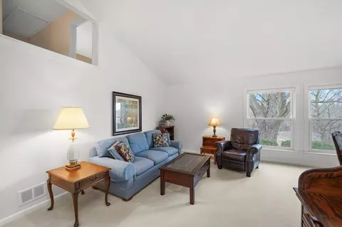 Living - 209 Burnside Cir, Bartlett, IL 60103 photo 2 of 4