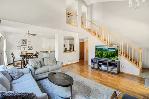 11042 Quail Dr, Mokena, IL 60448 photo 9