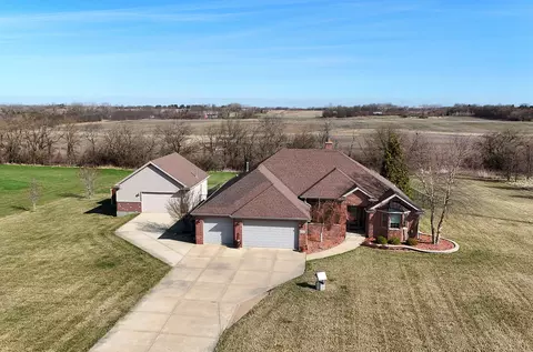 6912 Trisha Ct, Monee, IL 60449 photo 4