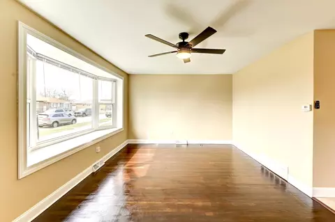 2746 E 127th St, Chicago, IL 60633 photo 6