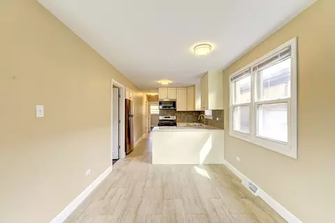 2746 E 127th St, Chicago, IL 60633 photo 8