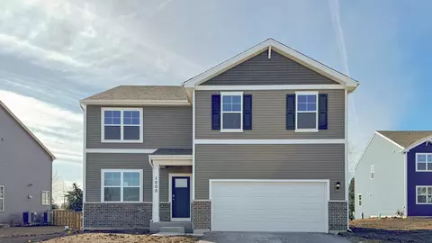 1000 Leeward Ln, Pingree Grove, IL 60140