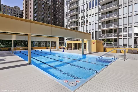 Exterior - 200 E Delaware Pl #3D, Chicago, IL 60611 photo 3 of 4