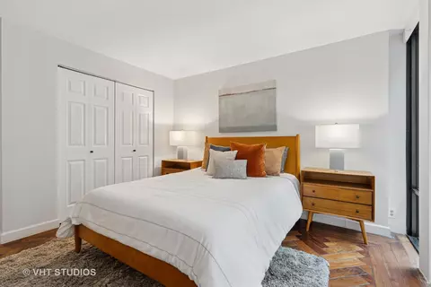 Bedroom - 200 E Delaware Pl #3D, Chicago, IL 60611 photo 4 of 4
