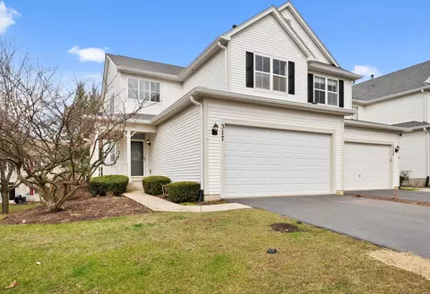 317 Tower Hill Dr #0, Saint Charles, IL 60175