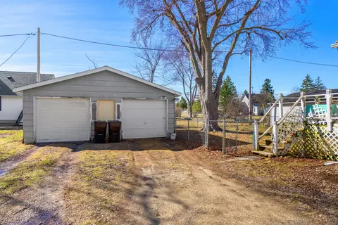 Exterior - 130 E Ogden St, Capron, IL 61012 photo 3 of 4