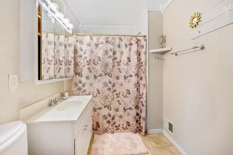 Bath - 130 E Ogden St, Capron, IL 61012 photo 1 of 3
