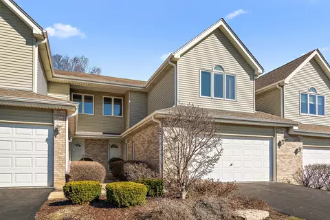 16717 Summercrest Ave, Orland Park, IL 60467