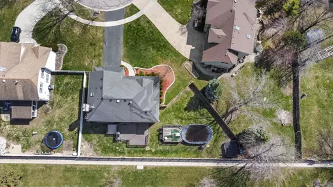 908 Hampton Dr, Carol Stream, IL 60188 photo 40