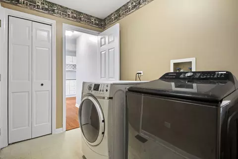 908 Hampton Dr, Carol Stream, IL 60188 photo 35