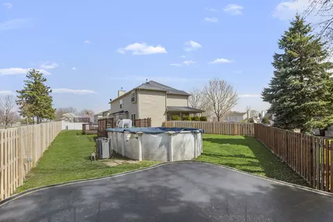 908 Hampton Dr, Carol Stream, IL 60188 photo 36