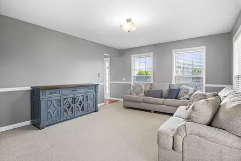 908 Hampton Dr, Carol Stream, IL 60188 photo 14