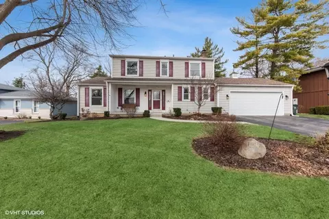 666 Garys Dr, Antioch, IL 60002