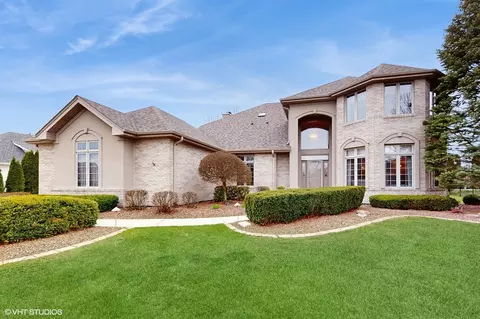 17028 S Burr Oak Dr, Homer Glen, IL 60491