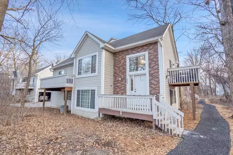 253 W Whispering Oaks Ln #253, Round Lake, IL 60073