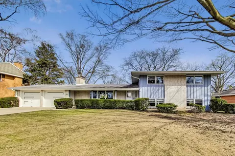 309 N Dale Ave, Mount Prospect, IL 60056