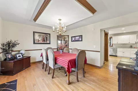 1502 Eagle Ridge Dr, Antioch, IL 60002 photo 13