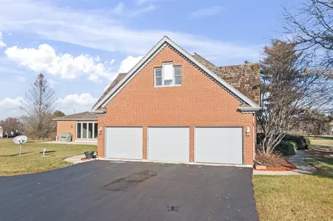 1502 Eagle Ridge Dr, Antioch, IL 60002 photo 45