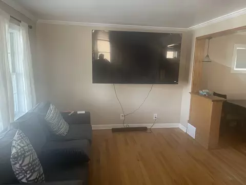 10544 S Springfield Ave, Chicago, IL 60655 photo 4