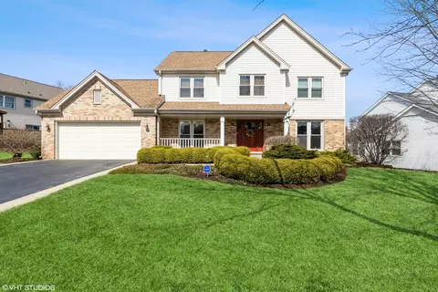 940 Ambria Dr, Mundelein, IL 60060