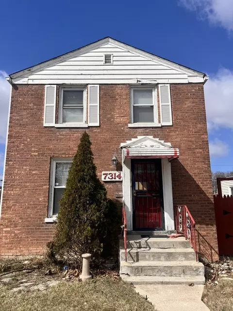 7314 S Mozart St, Chicago, IL 60629
