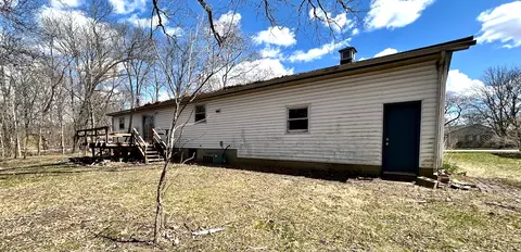 104 Taylor Ct, Catlin, IL 61817 photo 2