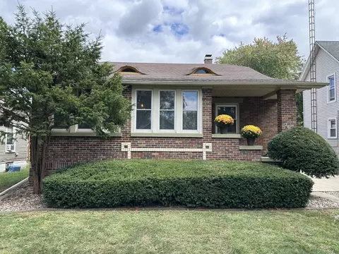 Exterior - 764 S Poplar Ave, Kankakee, IL 60901 photo 2 of 11