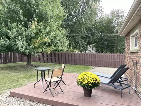 Exterior - 764 S Poplar Ave, Kankakee, IL 60901 photo 8 of 11
