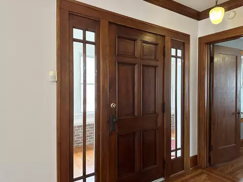 Entry Way - 764 S Poplar Ave, Kankakee, IL 60901 photo 2 of 2