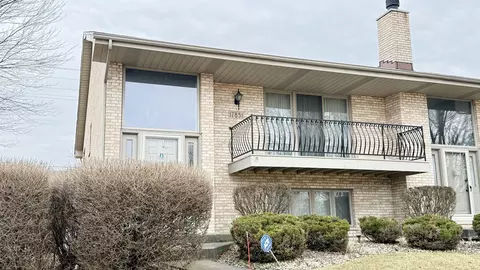 17851 Massachusetts Ct, Orland Park, IL 60467