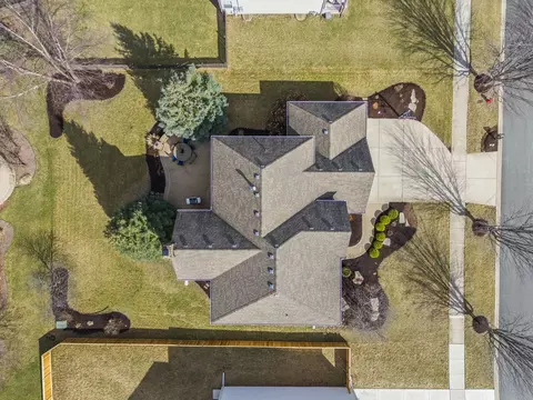 View/Area - 26504 Silverleaf Dr, Plainfield, IL 60585 photo 2 of 11