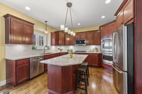 Kitchen - 26504 Silverleaf Dr, Plainfield, IL 60585 photo 1 of 3