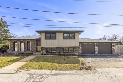 0 S610 Cleveland St, Winfield, IL 60190