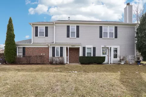 340 University Ln #A, Elk Grove Village, IL 60007