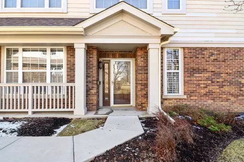 461 Saddlebrook Ln #461, Vernon Hills, IL 60061