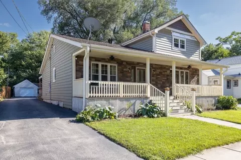 127 Laurel St, Wilmington, IL 60481