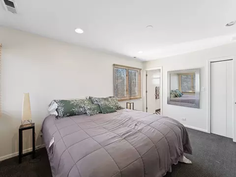 426 Circle Ct, Deerfield, IL 60015 photo 24