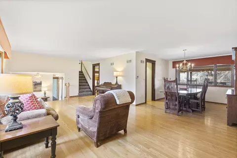 Other - 912 Revere Rd, Glenview, IL 60025 photo 1 of 8
