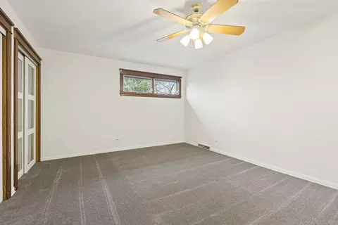 Bedroom - 912 Revere Rd, Glenview, IL 60025 photo 2 of 4