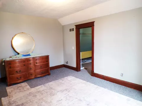 607 E Washington St, Downs, IL 61736 photo 11