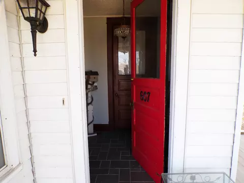 607 E Washington St, Downs, IL 61736 photo 5