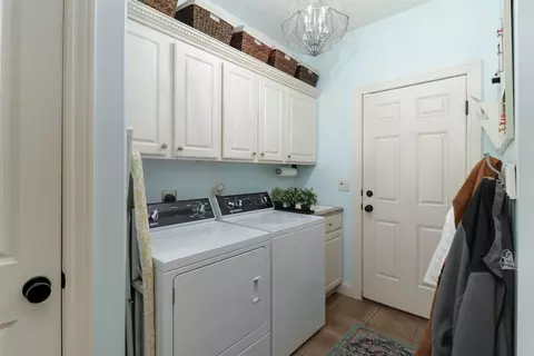Other - 32 Stonebrook Ct, Bloomington, IL 61704 photo 3 of 11