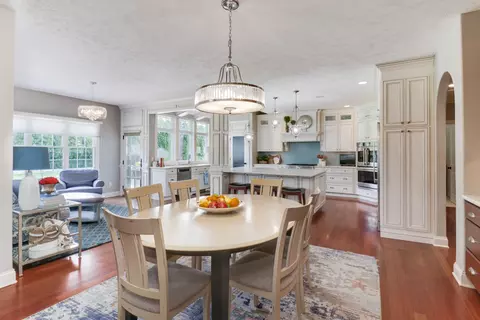 Dining - 32 Stonebrook Ct, Bloomington, IL 61704 photo 1 of 6