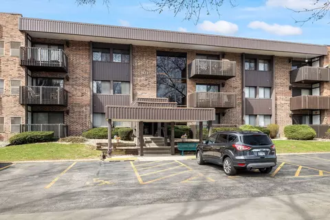 1423 Woodbridge Rd #2F, Joliet, IL 60436