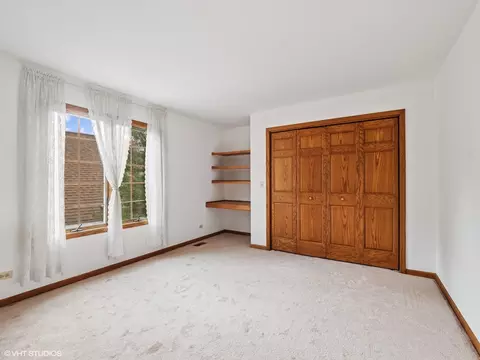 5580 Amanda Ct, Rolling Meadows, IL 60008 photo 10