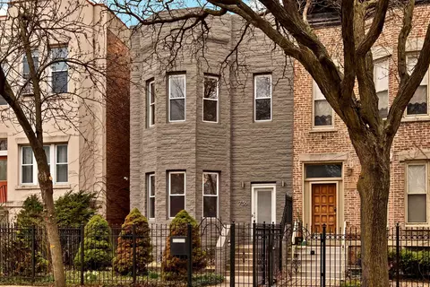 736 S Oakley Blvd, Chicago, IL 60612
